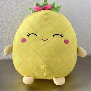 NWT 8” Scented Lulu the Squishmallow